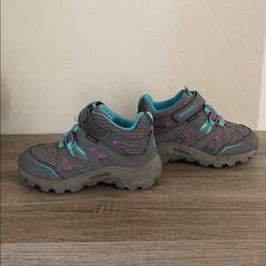 Used Merrell Hilltop Waterproof Sneaker